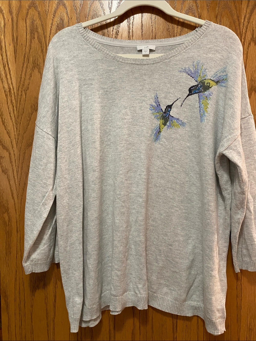 J. Jill Light Gray Knit Crewneck Sweater with hummingbird detail Size L - Picture 2 of 6